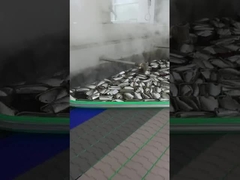 Linha automática de produção de conservas de peixe 4000CPH 8000 CPH 12000CPH para sardinhas